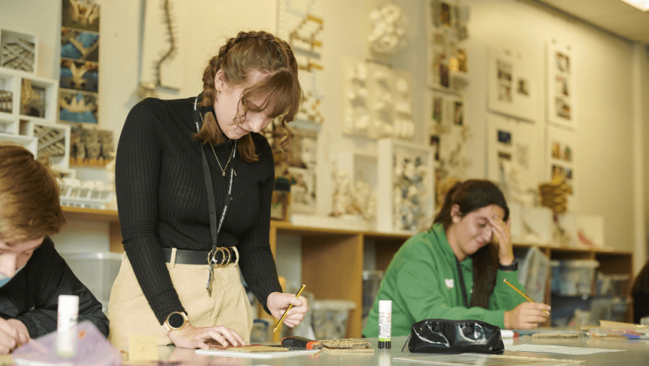 Students in Art class