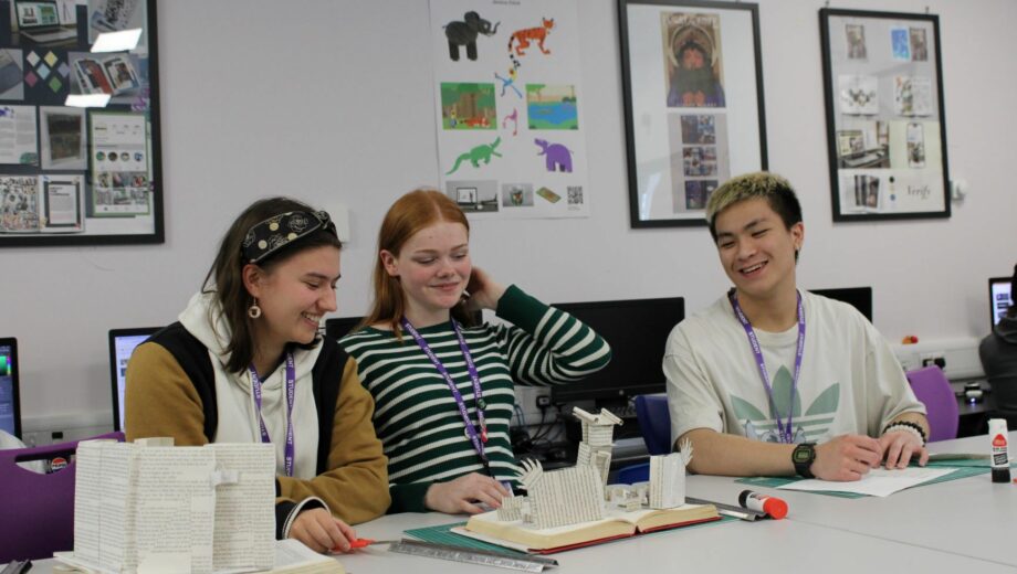 Students working in an art classroom