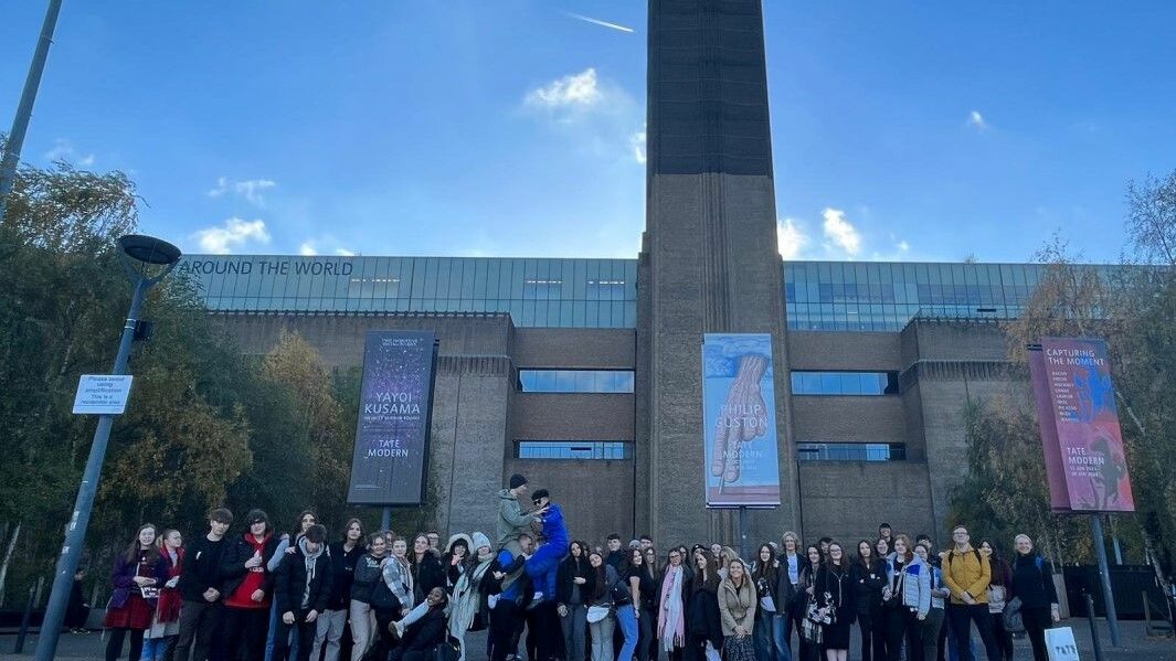 Students stood outside London Museum