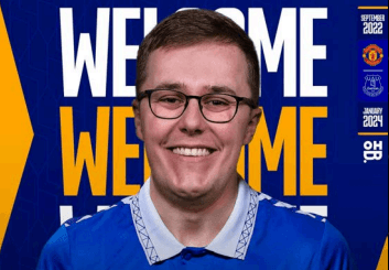 Oliver Bennett Commercial Designer delivers Graphics Talk