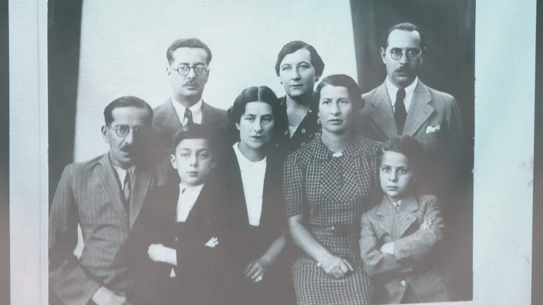 Picture of Harry Kessler's family during World War 2.