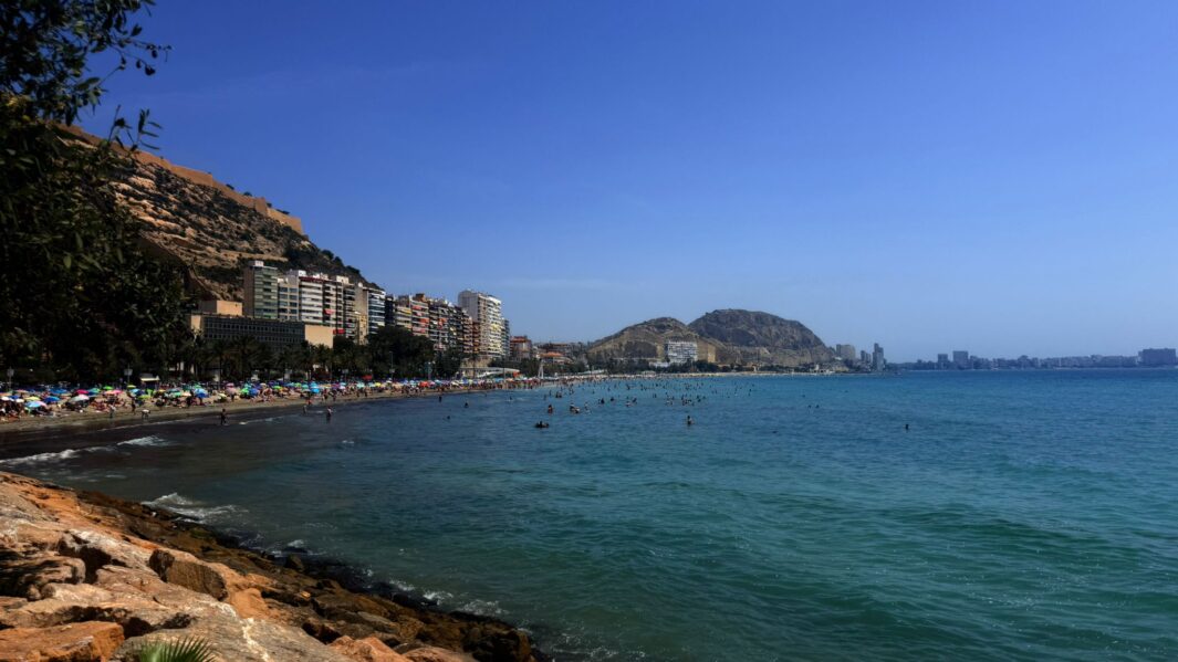 beach in alicante