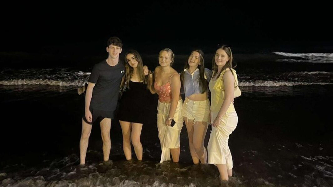 Students in Alicante on beach