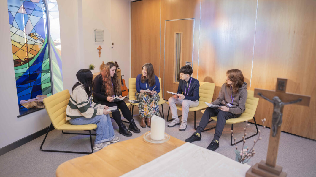 Group of students sat in the chaplaincy discussion