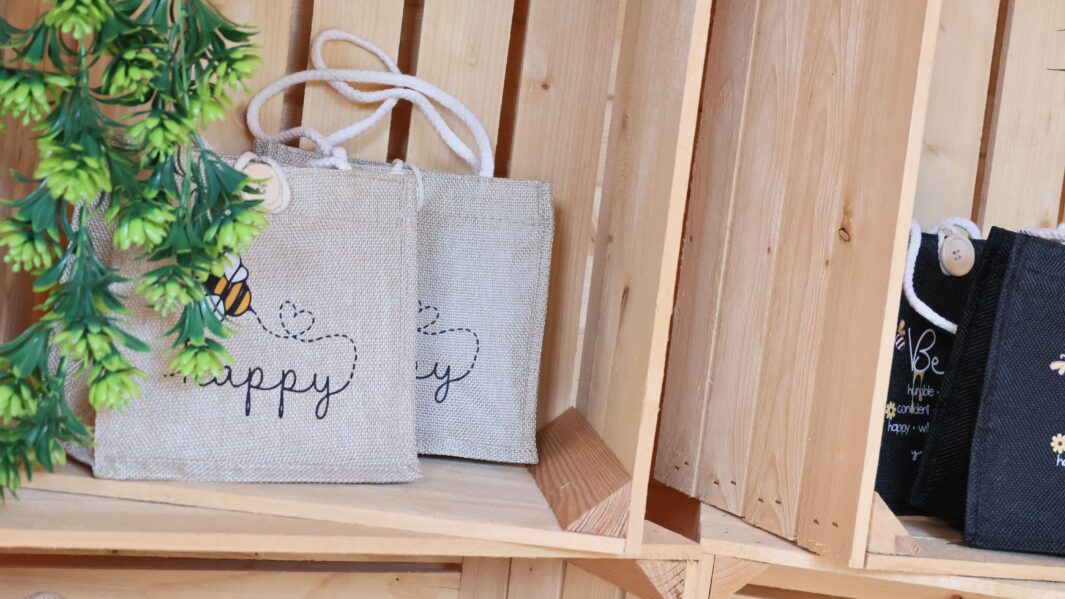 happy bee bag
