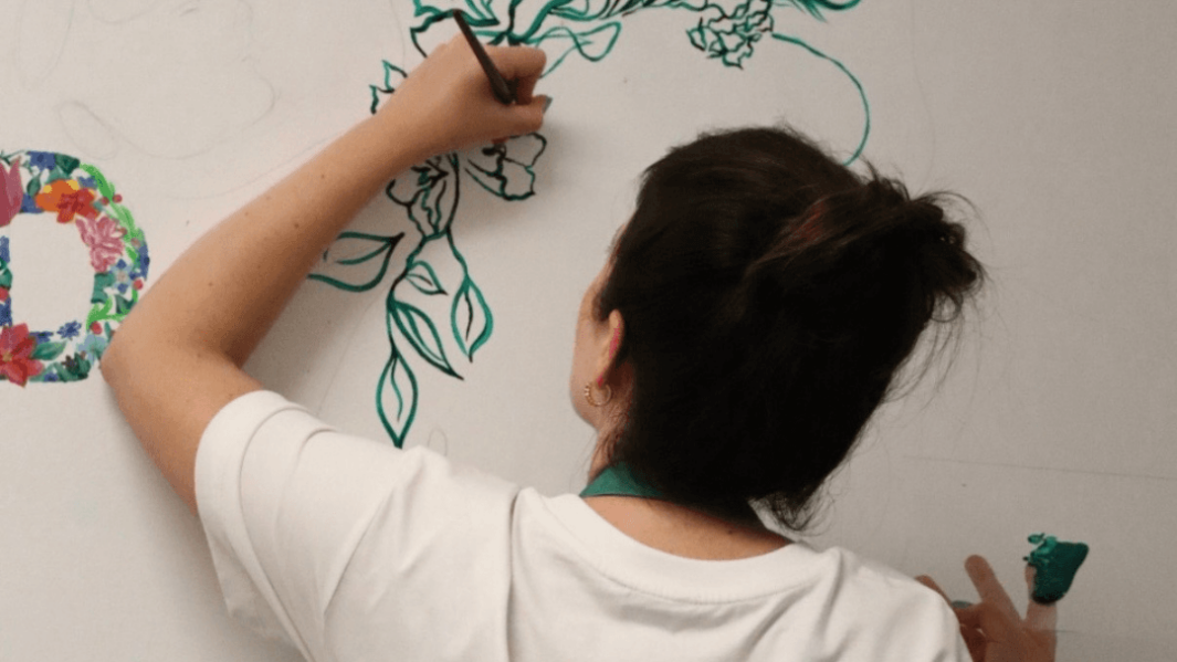 student paint mural